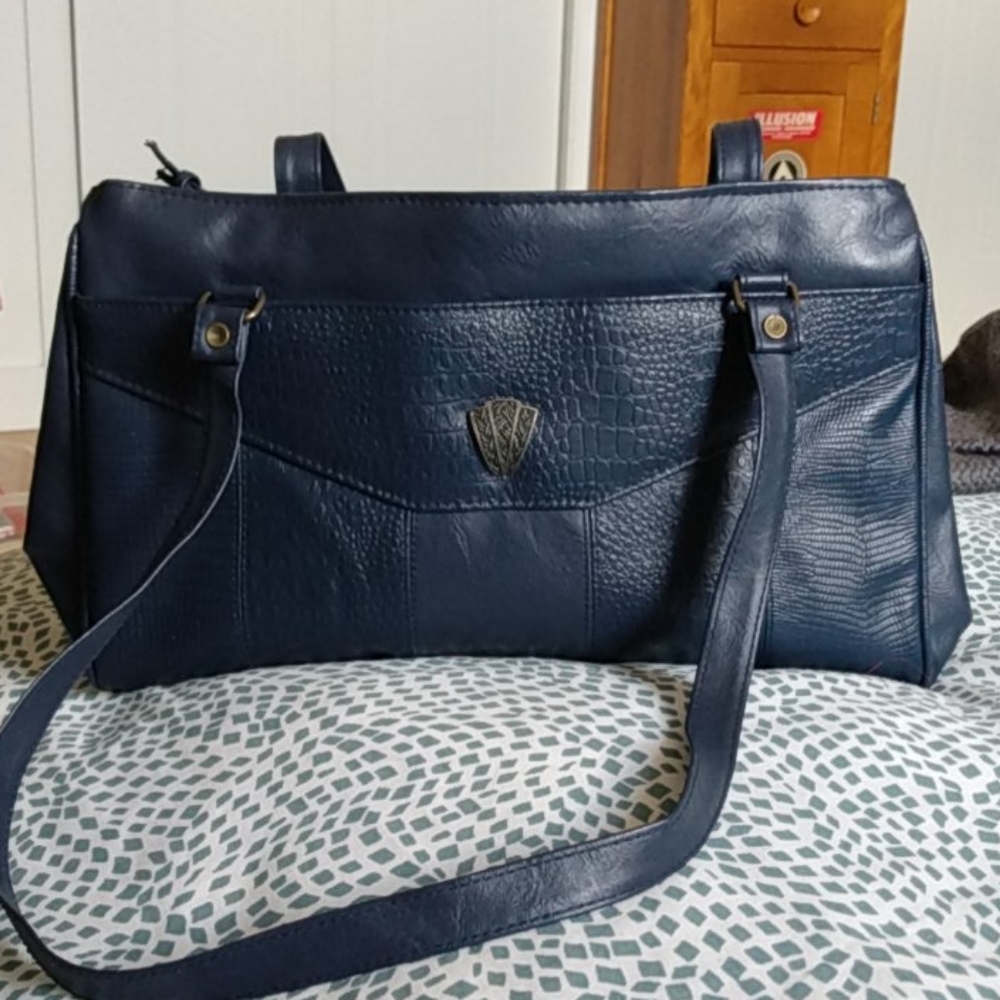 ❤️ 3/20$. Navy